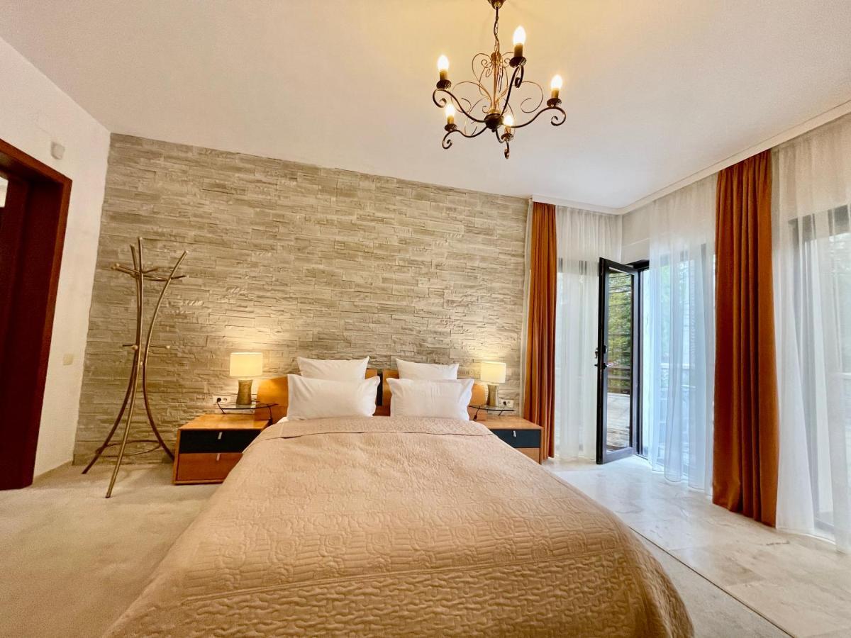 Hotel Vila Terase Sinaia Zewnętrze zdjęcie